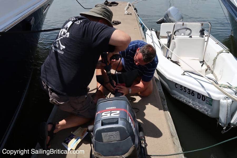 Install Outboard Stabilizer Fins