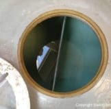 Clean a boat water tank