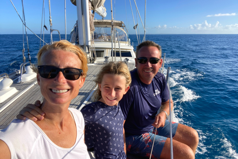 sailboat liveaboard family