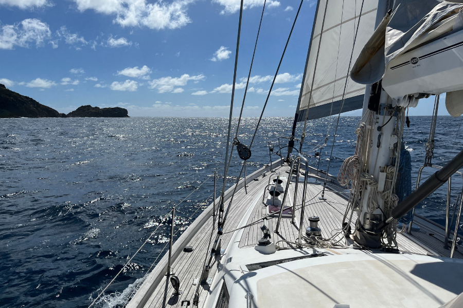 Living on a sailboat full-time